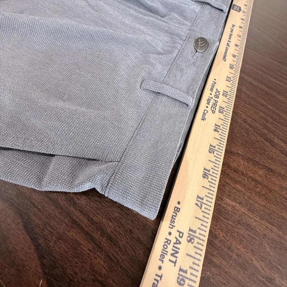 (Lot of 2) Adidas Golf Shorts Mens 34 Pre-Owned Grey/Blue Textured Performance